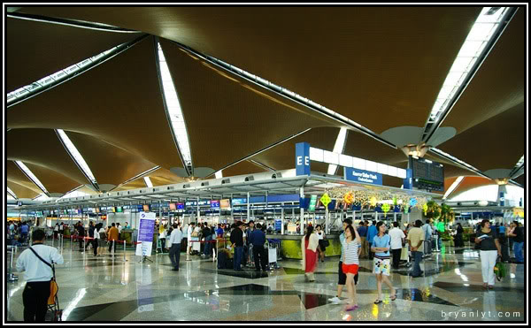 KLIA_Kuala_Lumpur_Airport_1