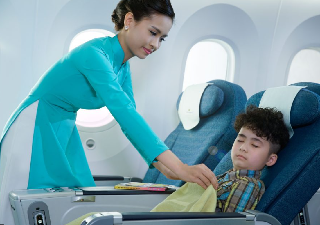 Dịch vụ trẻ em đi một mình Vietnam Airlines