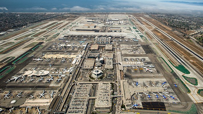 Hướng dẫn thủ tục đi, đến, quá cảnh tại sân bay Los Angeles hãng ANA