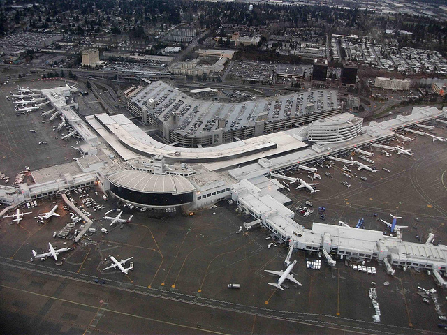 Hướng dẫn thủ tục đi, đến, quá cảnh, đi lại sân bay Seattle Tacoma