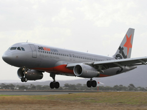Jetstar - Hãng hàng không giá rẻ Dịch vụ tốt 2015